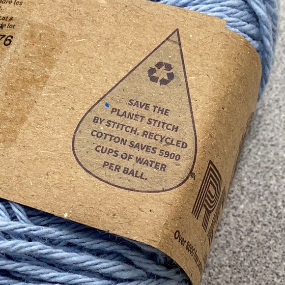 3 skeins Lion Brand blue Re-Up Yarn NEW - Picture 4 of 4